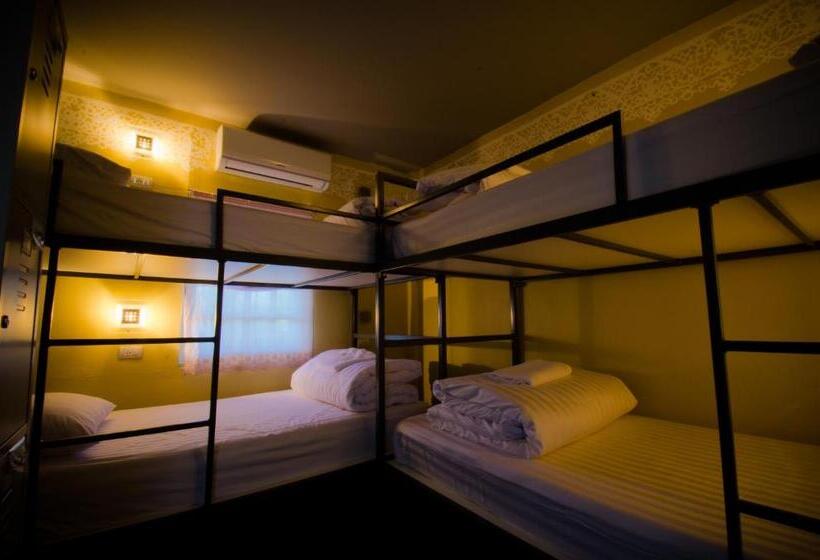 Номер Стандарт с Койками Совместная Ванная, Oh Dee Hostel