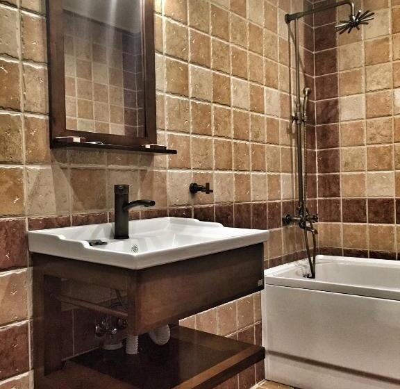 Апартаменты 1 Спальня, Guest House Valevtsi