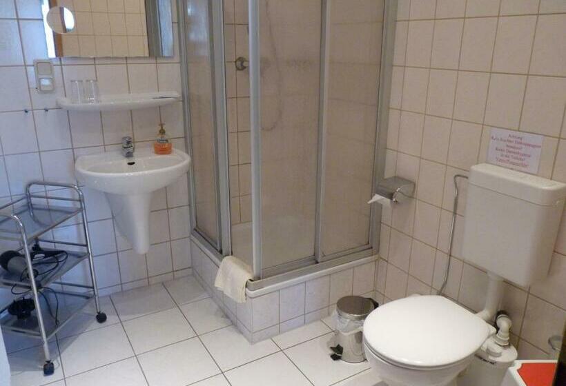Семейный Номер, Helmerser Wirtshaus