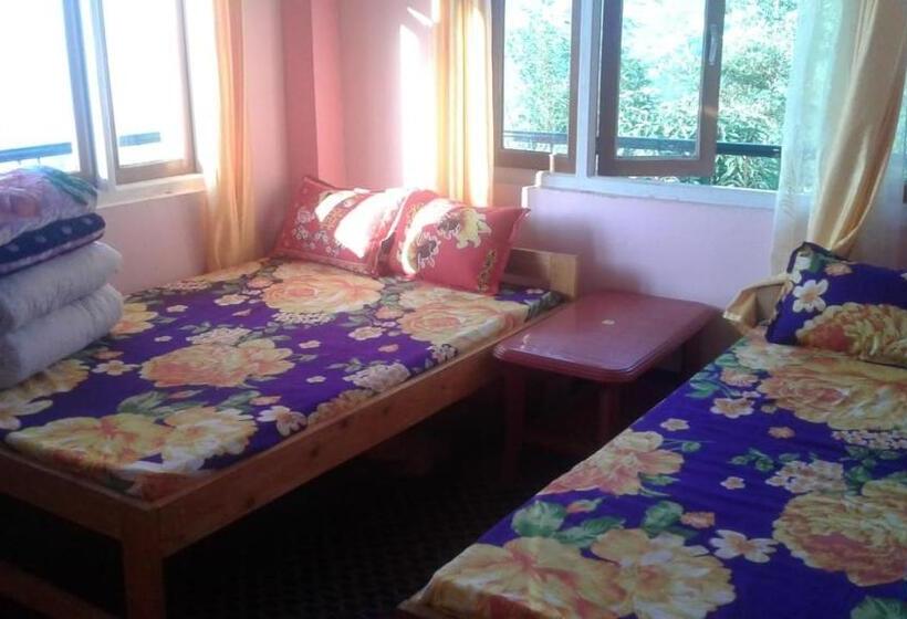 4인용 스탠다드 룸, Vamoose Ashis Homestay