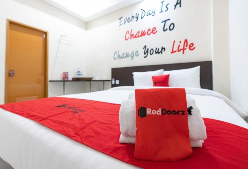 스탠다드 룸, Reddoorz Plus At Harvest Inn Panakkukang
