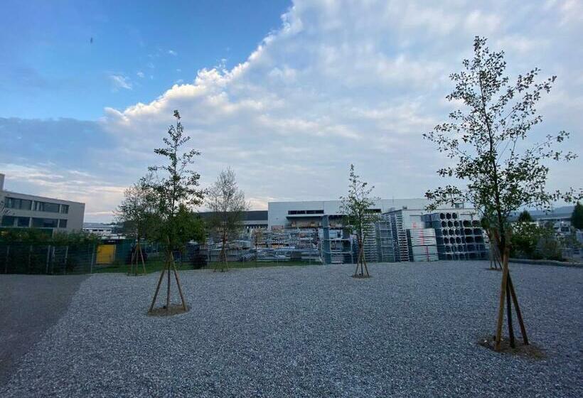 Студия Стандарт, Motel & Aparthotel Brüggli