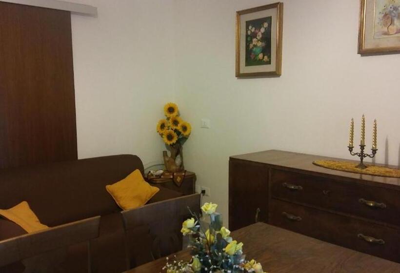 Апартаменты 2 Спальни, Agriturismo Dal Poeta