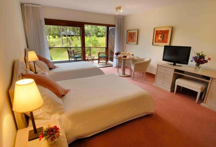 스탠다드 룸 더블 침대 2개, Del Lago Golf & Art Resort