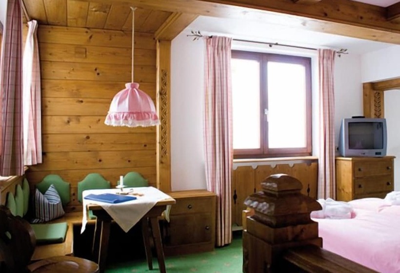 Полулюкс, Pension Felsenhof