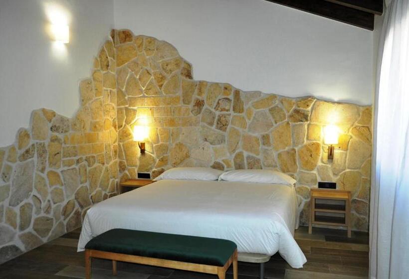 Люкс, Hostal Restaurante Villa De Brihuega