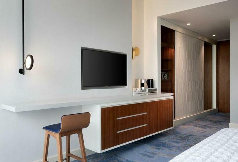 Номер Deluxe Кровать Кинг, Le Méridien Riyadh