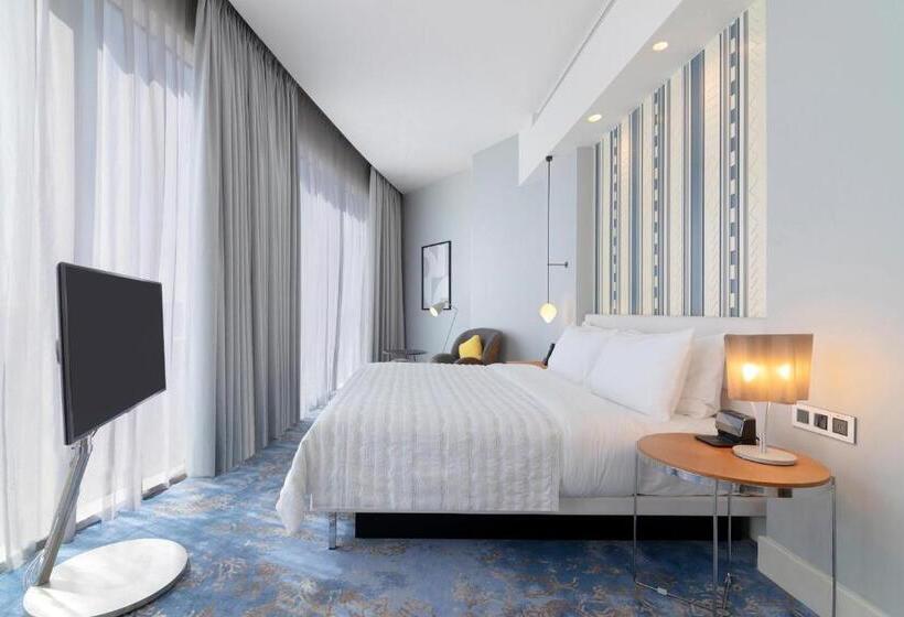 Люкс Executive Кровать Кинг, Le Méridien Riyadh