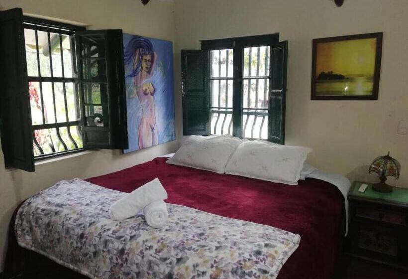 Люкс Deluxe Кровать Кинг, Y Centro De Convenciones Pueblito De Yerbabuena Paraíso Natural