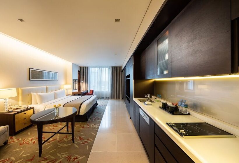 Студия Superior, Oakwood Premier Coex Center