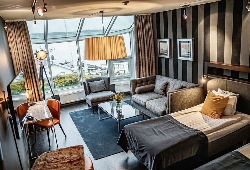 Номер Deluxe Вид на Море, Stenungsbaden Yacht Club
