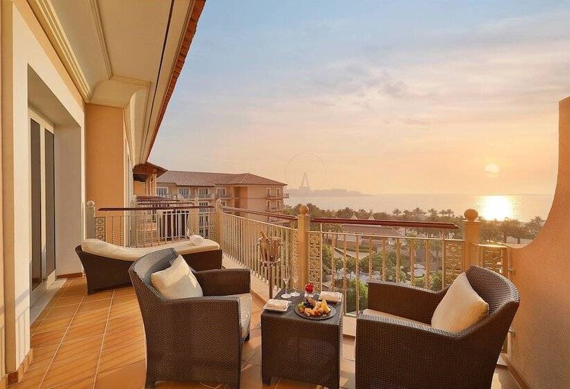 Люкс Клуб, The Ritz-Carlton, Dubai