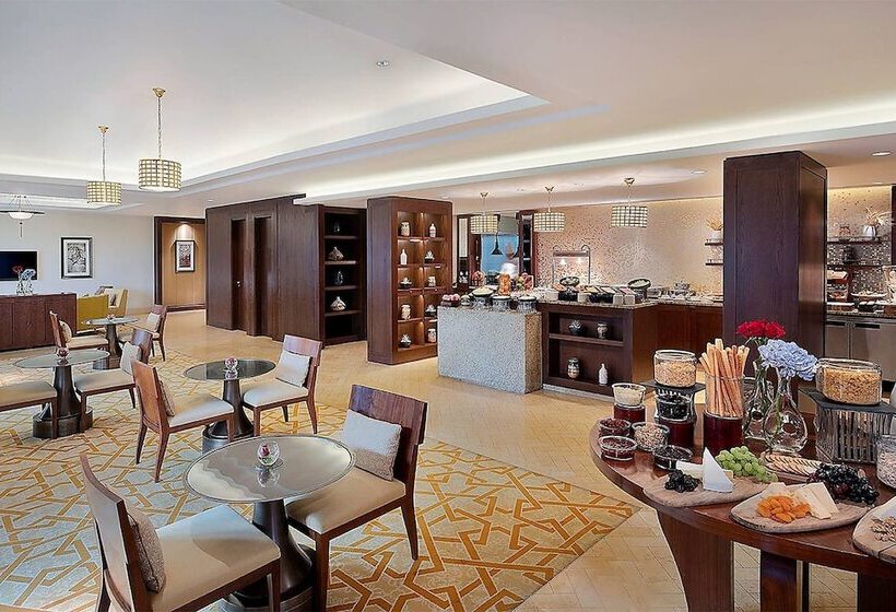 Люкс Клуб, The Ritz-Carlton, Dubai
