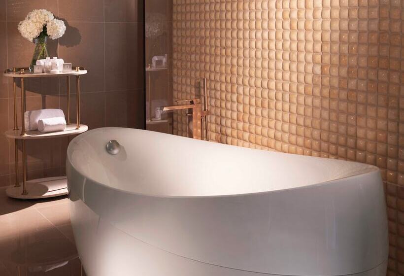 Люкс Клуб, The Ritz-Carlton, Dubai
