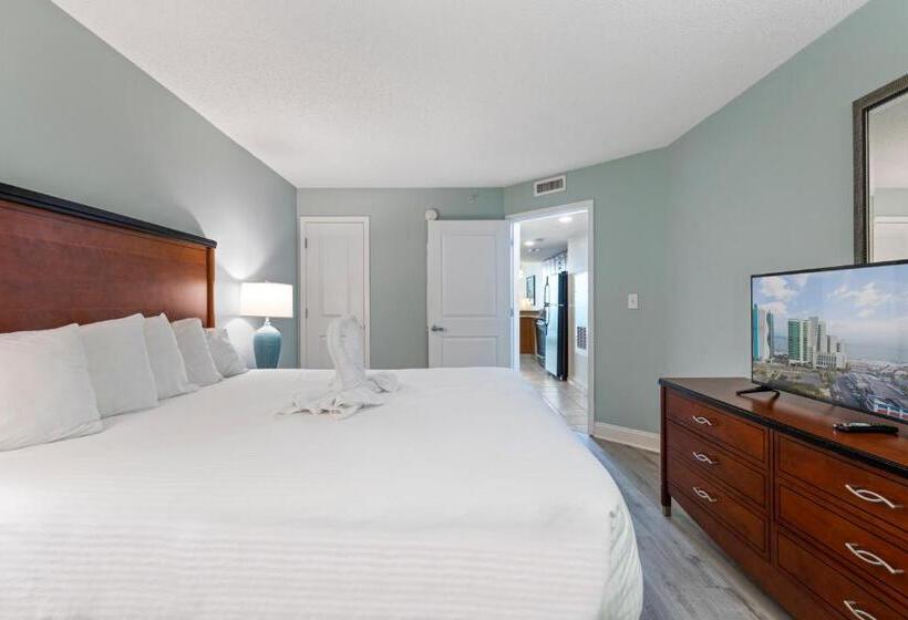 Люкс Deluxe Кровать Кинг, Sandy Beach Resort