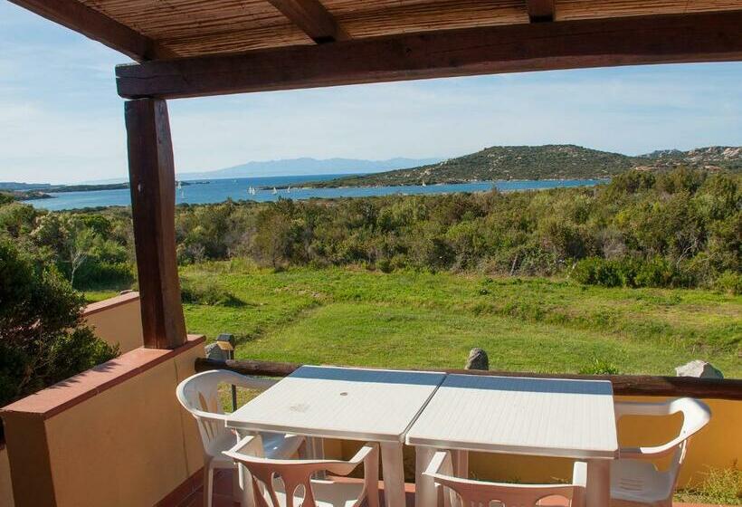 آپارتمان 2 خوابه با چشم‌انداز دریا, Residence Cala Petralana