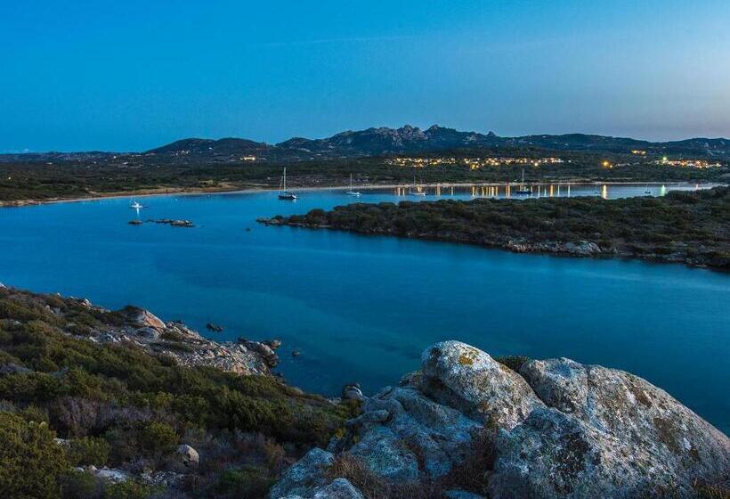 ویلای 1 خوابه با چشم‌انداز دریا, Residence Cala Petralana