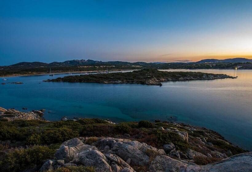 2 Bedroom Apartment Side Sea View, Residence Cala Petralana