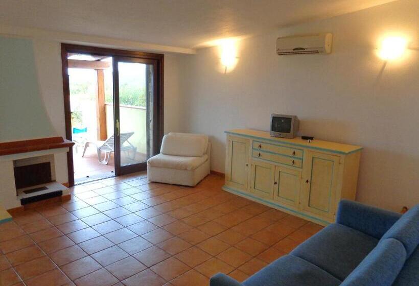 ویلای 1 خوابه با چشم‌انداز دریا, Residence Cala Petralana