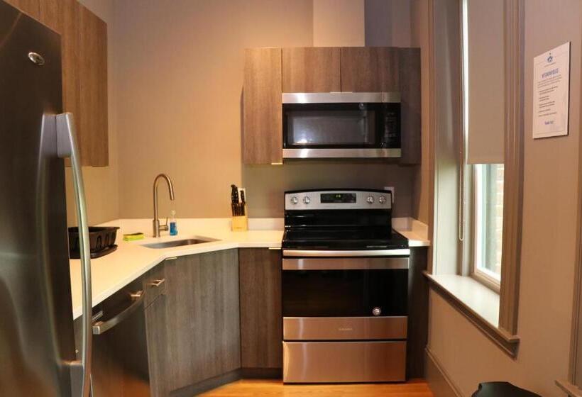 Студия Стандарт, A Stylish Stay W/ A Queen Bed, Heated Floors.. #33