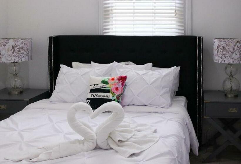 סוויטה, 9br Sleeps 19. Amazing Deal!!
