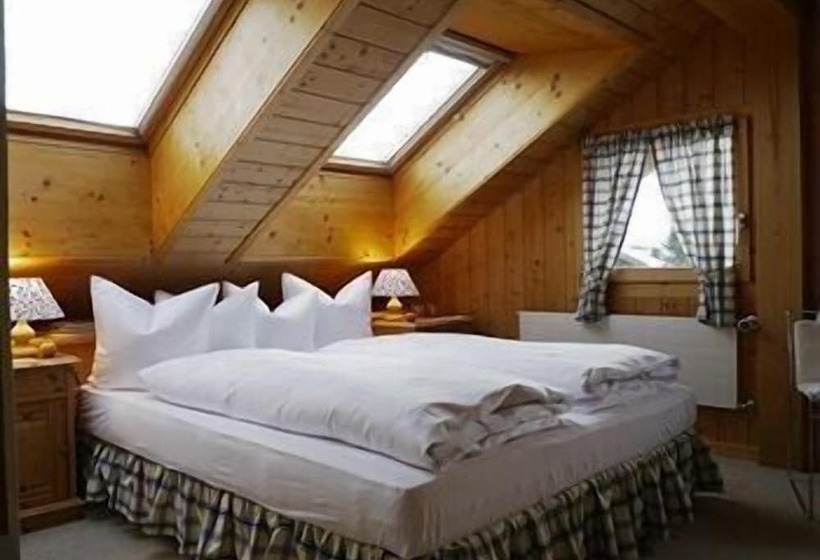 Классический Номер, Bellaval