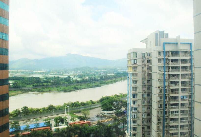 Люкс Superior, Four Points By Sheraton Shenzhen