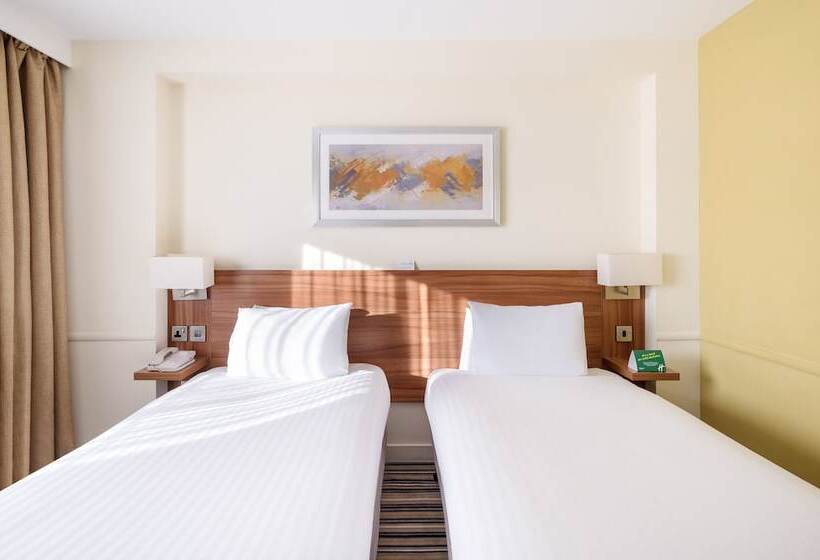Номер Стандарт, Holiday Inn Rochester Chatham, An Ihg