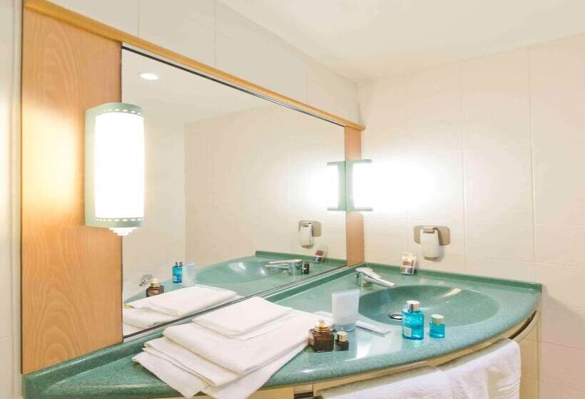 Номер Стандарт, Ibis Firenze Nord Aeroporto