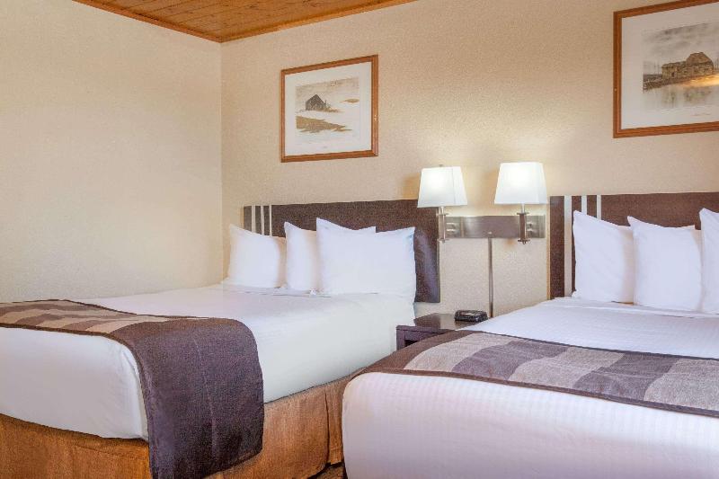 Номер Стандарт, Econo Lodge Inn & Suites