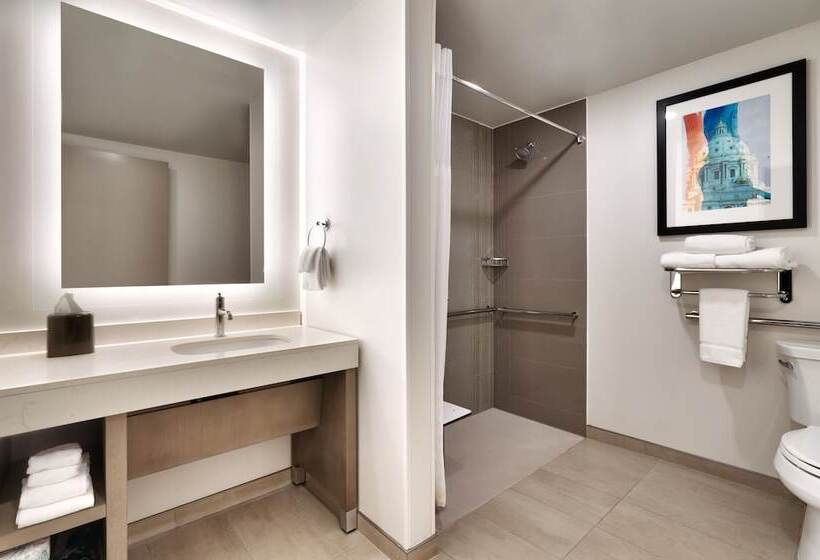 Люкс Адаптированный для Инвалидов, Hyatt House Rochester Mayo Clinic Area