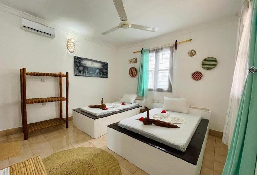 Номер Стандарт с Террасой, Max Hotel Nungwi