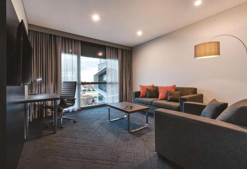Люкс Премиум, Vibe Hotel Subiaco Perth