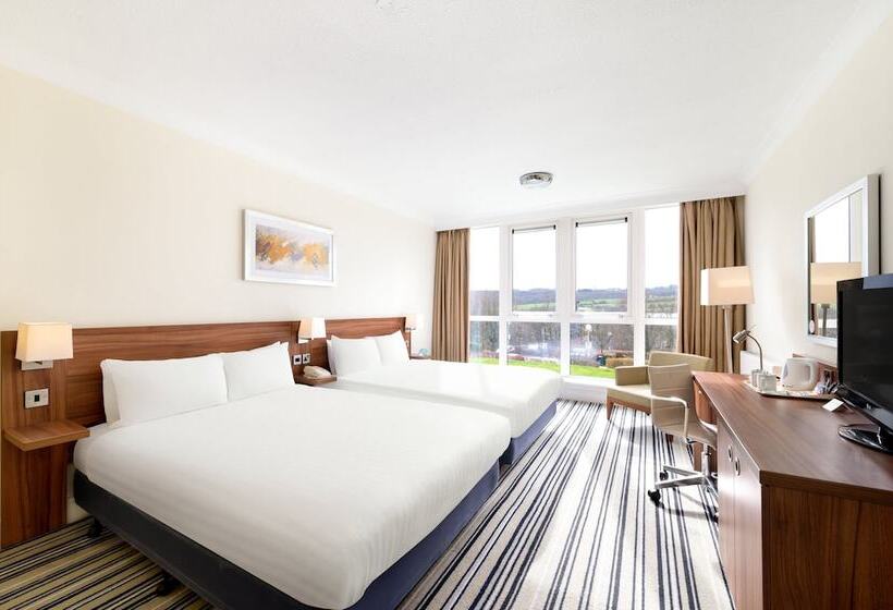 Номер Стандарт 2 Двуспальные Кровати, Holiday Inn Leeds Brighouse, An Ihg