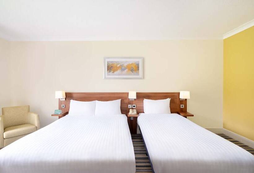Номер Стандарт Адаптированный для Инвалидов, Holiday Inn Leeds Brighouse, An Ihg