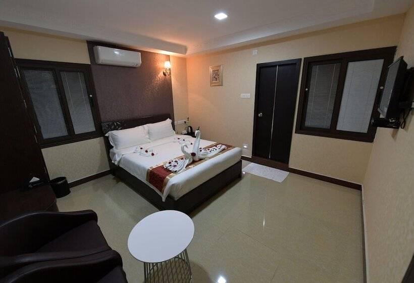 Deluxe Room, Sampath