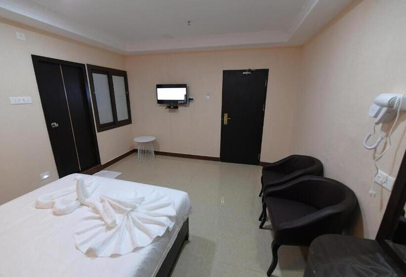 Superior Room, Sampath