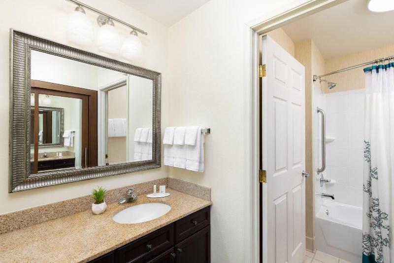 Студио Стандарт Кровать Кинг, Residence Inn Des Moines West At Jordan Creek Town Center