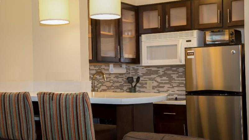 スイート, Staybridge Suites Colorado Springs North, An Ihg