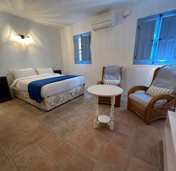 Четырехместный Номер Стандарт, Casa Del Patio