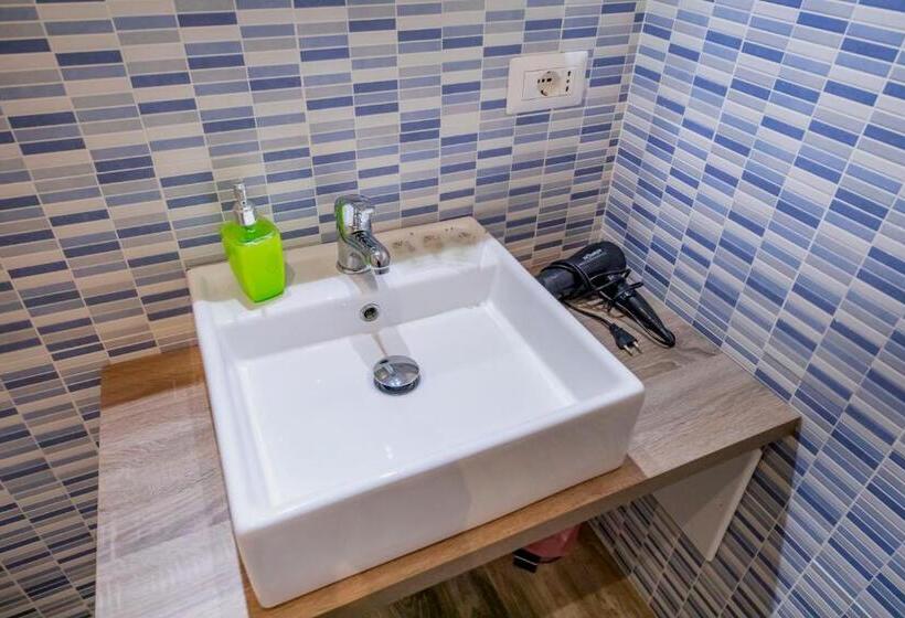 Трехместный Номер Классика, Borgo Marino Suite B&b