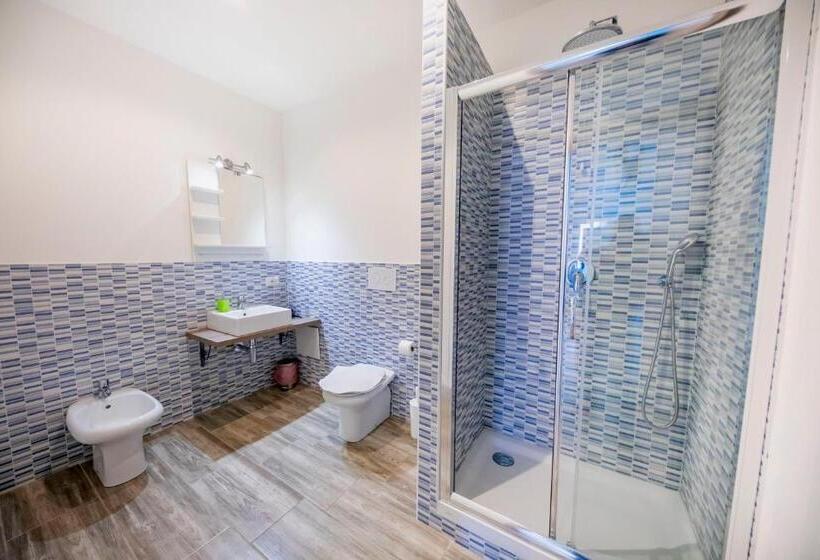 トリプルクラシックルーム, Borgo Marino Suite B&b