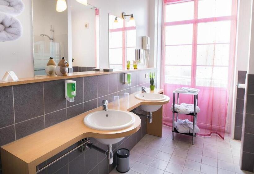 Номер Executive, Best Western Adagio Saumur