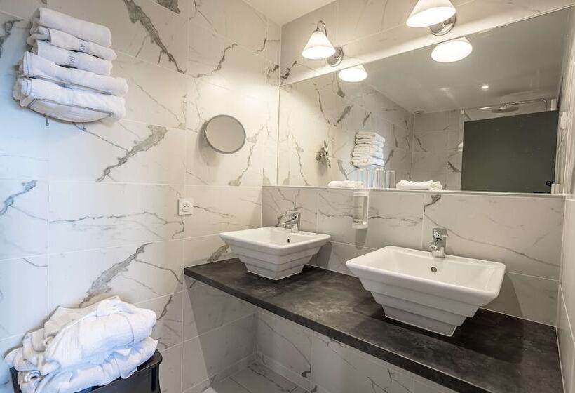 Люкс, Best Western Adagio Saumur