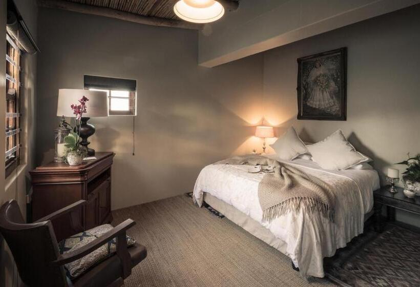 标准房带园景, Smugglers' Bnb