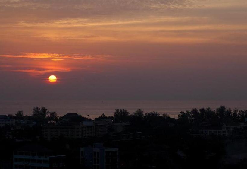 Вилла 3 Спальни с Бассейном, Kata Sea View Villas