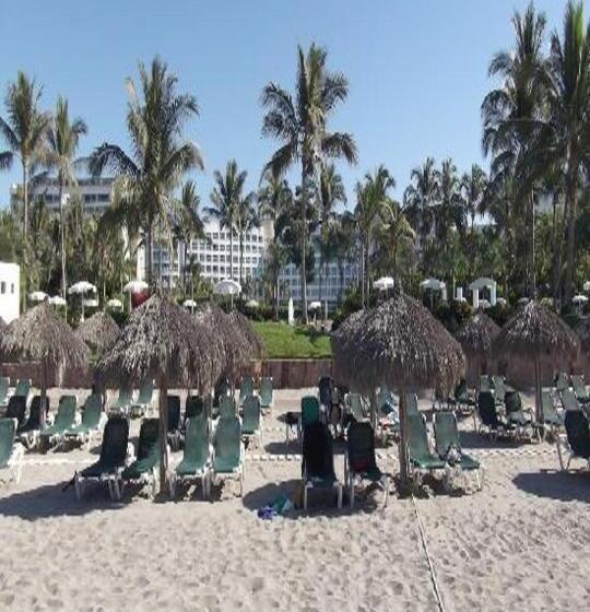 Вилла с 1 спальней и бассейном, Vidant At Nuevo Vallarta