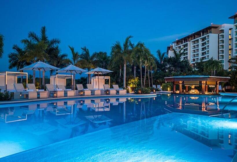Люкс с Бассейном, Vidant At Nuevo Vallarta