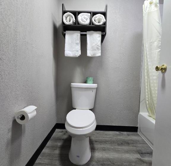 Номер Стандарт, Hilltop Express Inn