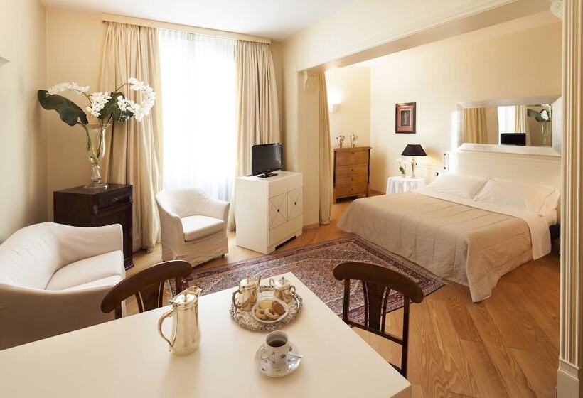 Полулюкс, Cosmo Hotel Torri